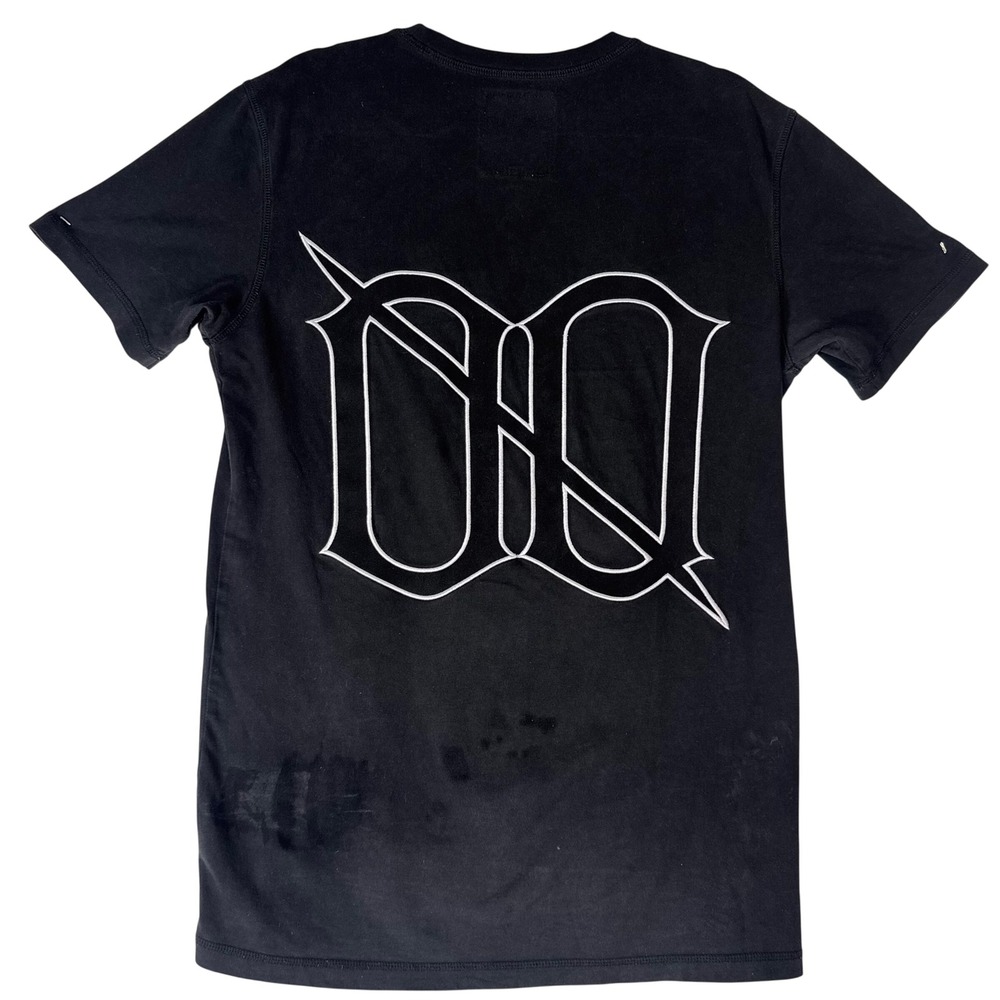 Loosechange Black Graphic T-Shirt w/ stitched rose 0 Small - Picture 5 of 6